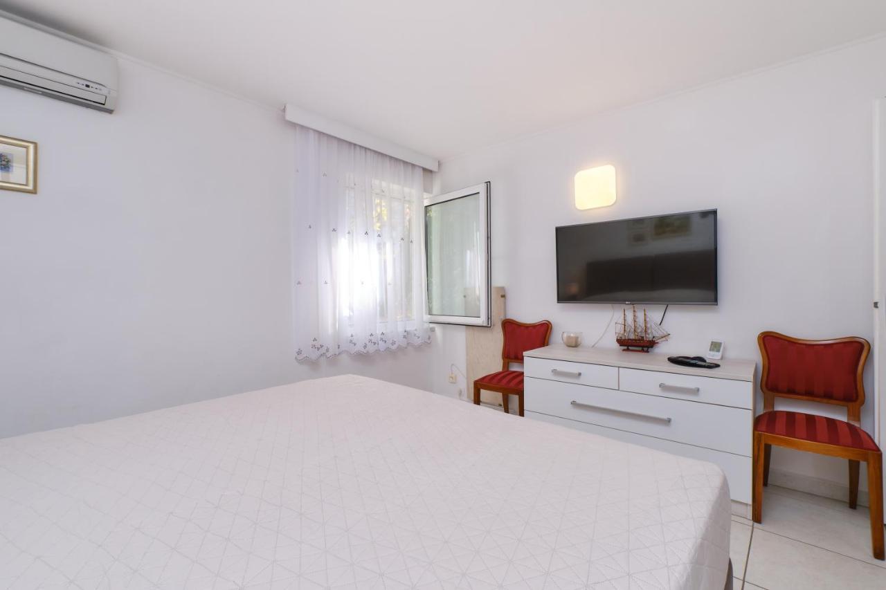 Apartments Antares Mali Losinj Exterior photo